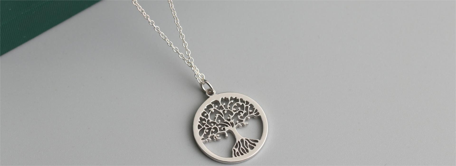 Brighton Shop -Brighton Shop fanqi VLy8wPYpV9s unsplash