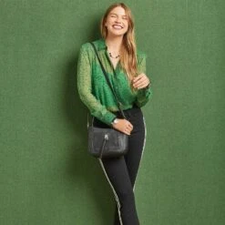 Orla Cross Body 9 Orla Cross Body -Brighton Shop orla cross body black 3 b4fb6bfb d8e4 4ec2 bdd3 a65b99e863fd